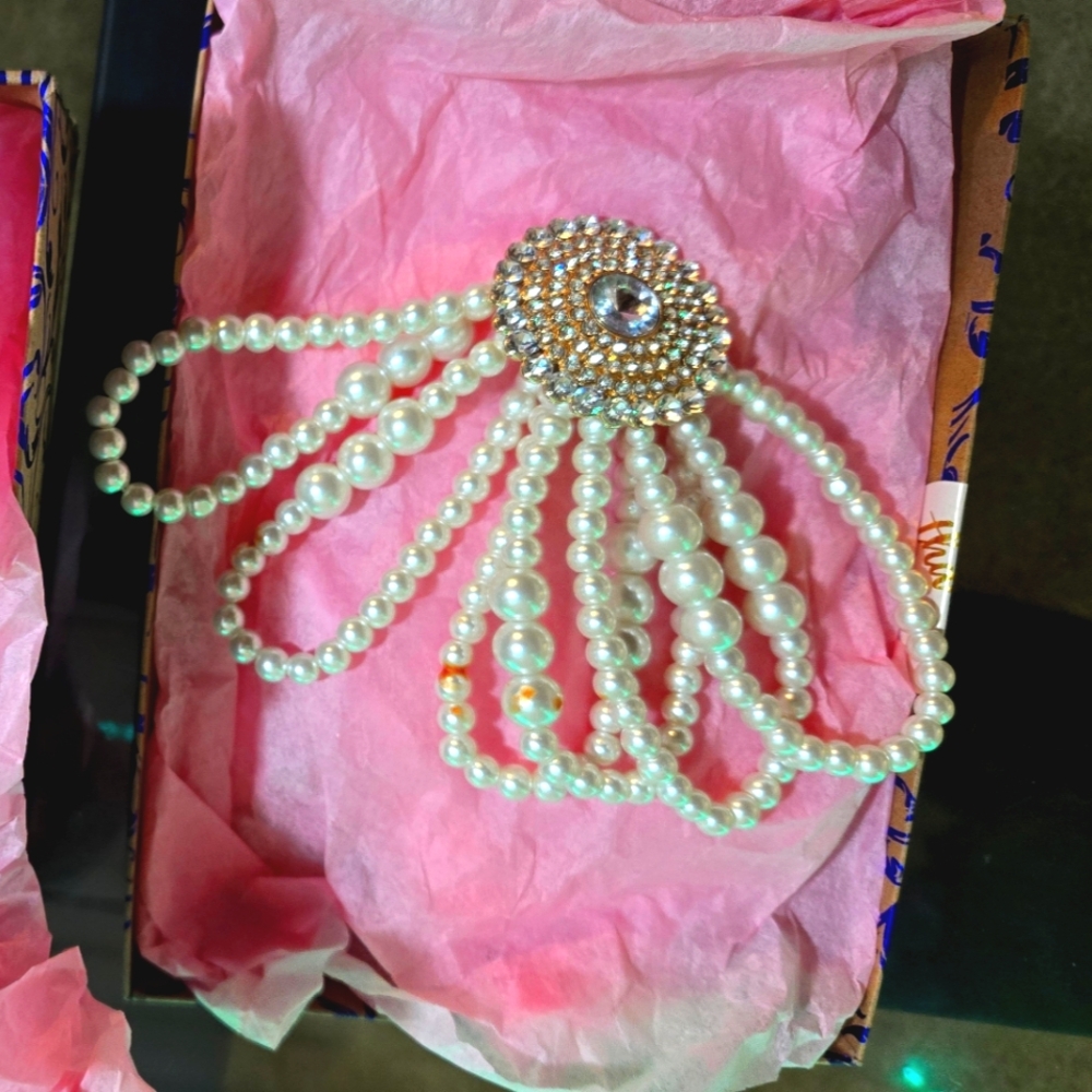 Simulated Pearl Necklace - Statement Rhinestone D… - image 6